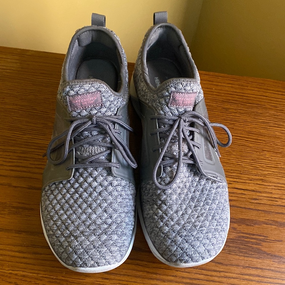 Skechers Lite Weight Wide Fit cloth sneakers.